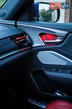 Позашляховик / Кросовер Acura RDX 2020 в 
