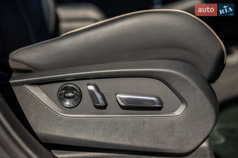 Внедорожник / Кроссовер Acura RDX 2018 в Киеве