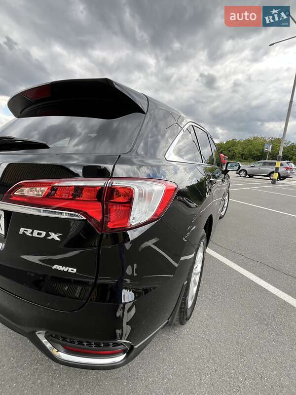 Внедорожник / Кроссовер Acura RDX 2015 в Киеве