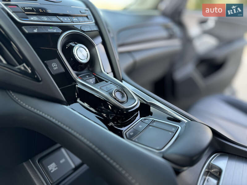 Внедорожник / Кроссовер Acura RDX 2018 в Дрогобыче