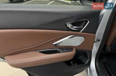Внедорожник / Кроссовер Acura RDX 2018 в 