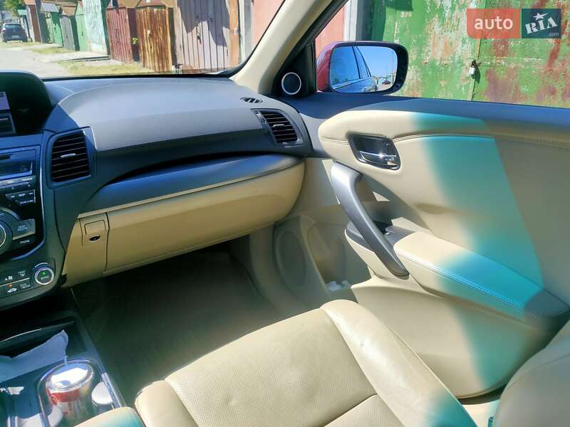 Внедорожник / Кроссовер Acura RDX 2014 в Киеве