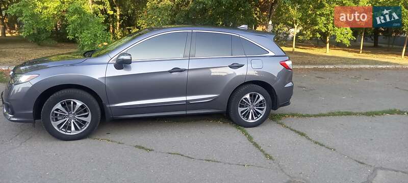 Позашляховик / Кросовер Acura RDX 2017 в Кременчуці