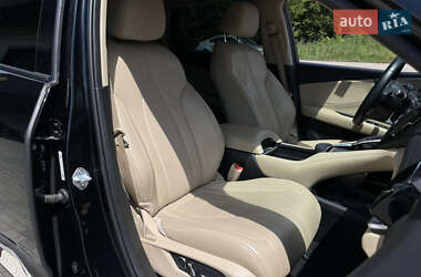 Внедорожник / Кроссовер Acura RDX 2023 в 
