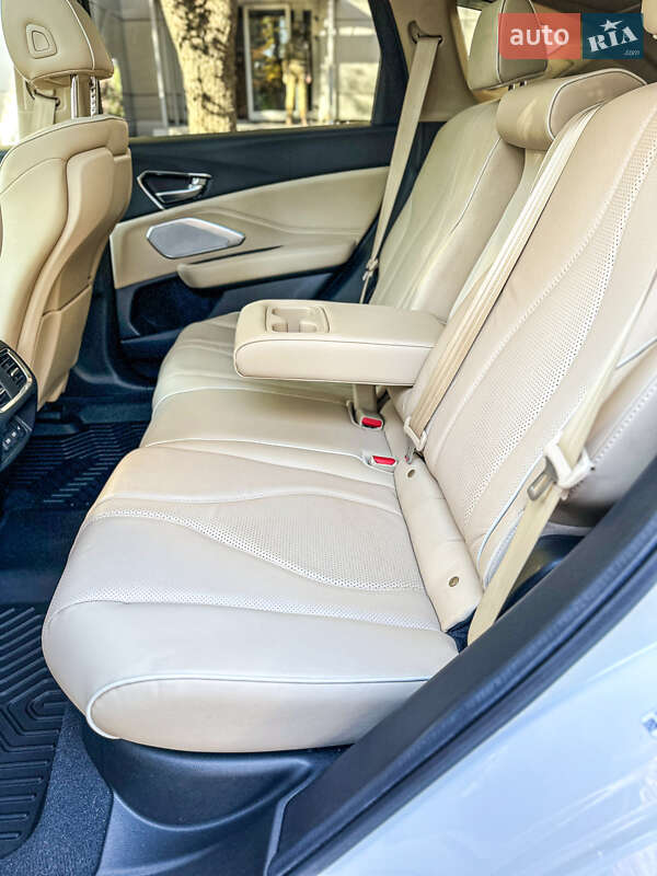 Внедорожник / Кроссовер Acura RDX 2019 в Киеве