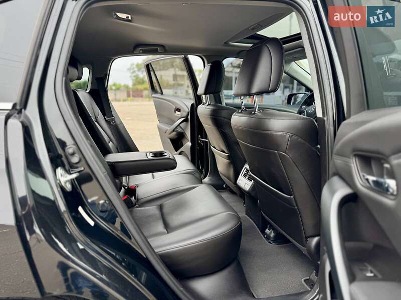 Внедорожник / Кроссовер Acura RDX 2015 в Киеве