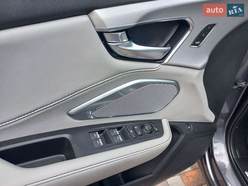 Внедорожник / Кроссовер Acura RDX 2021 в Киеве