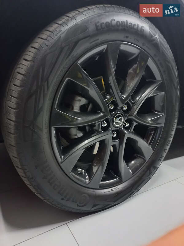 Внедорожник / Кроссовер Acura RDX 2021 в Киеве