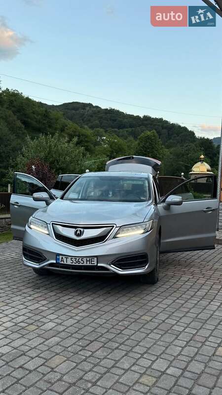 Внедорожник / Кроссовер Acura RDX 2017 в Надворной
