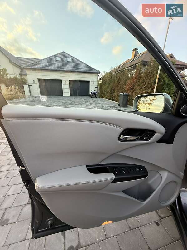 Внедорожник / Кроссовер Acura RDX 2016 в Днепре фото 27 Внедорожник / Кроссовер Acura RDX 2016 в Днепре