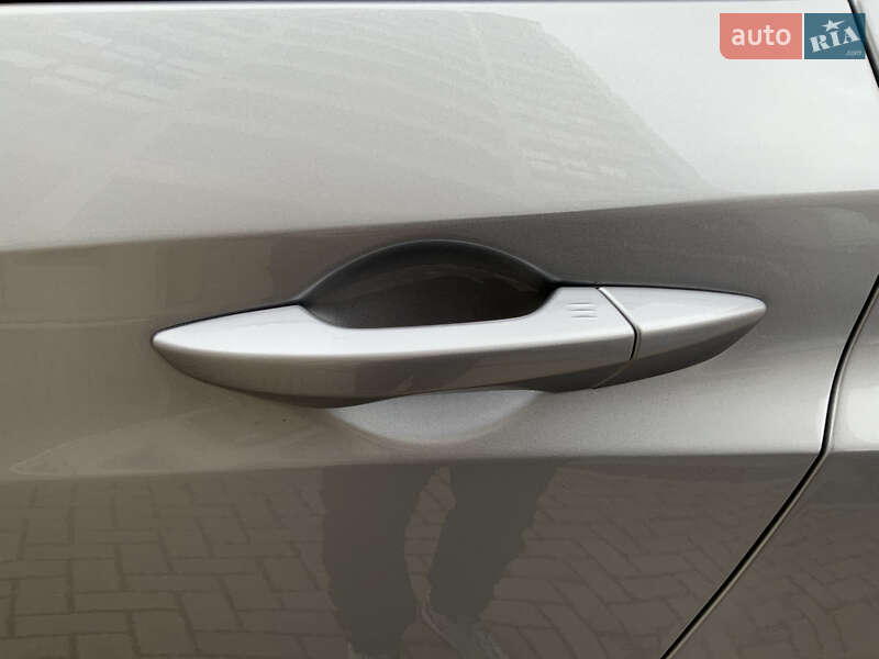 Внедорожник / Кроссовер Acura RDX 2024 в Киеве фото 20 Внедорожник / Кроссовер Acura RDX 2024 в Киеве