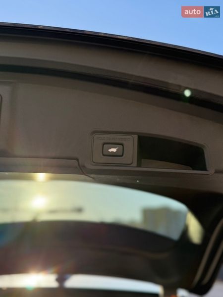 Внедорожник / Кроссовер Acura RDX 2023 в Киеве