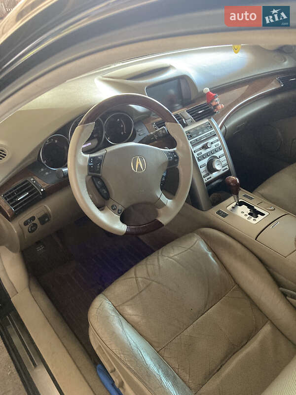 Седан Acura RL 2005 в Чернигове