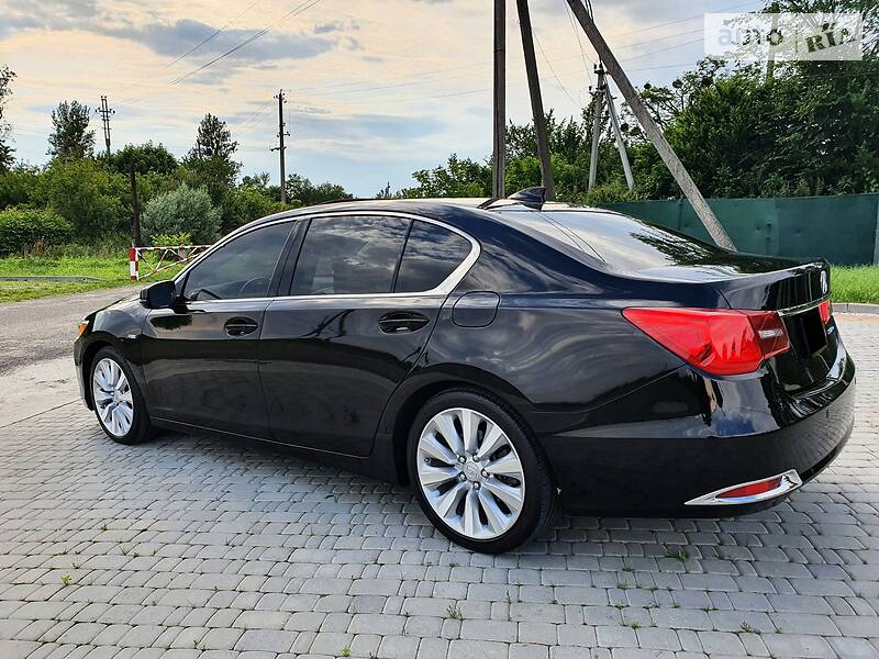 Седан Acura RLX 2015 в Львові