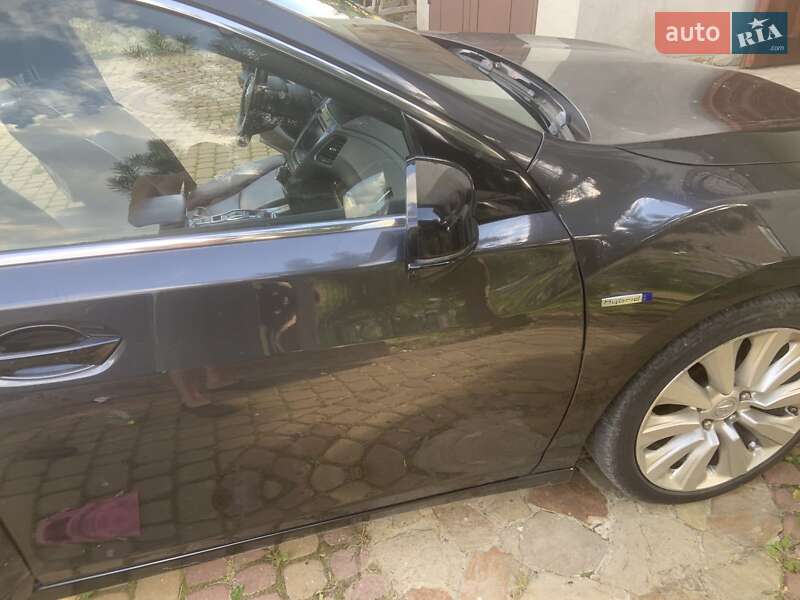 Седан Acura RLX 2015 в Львові