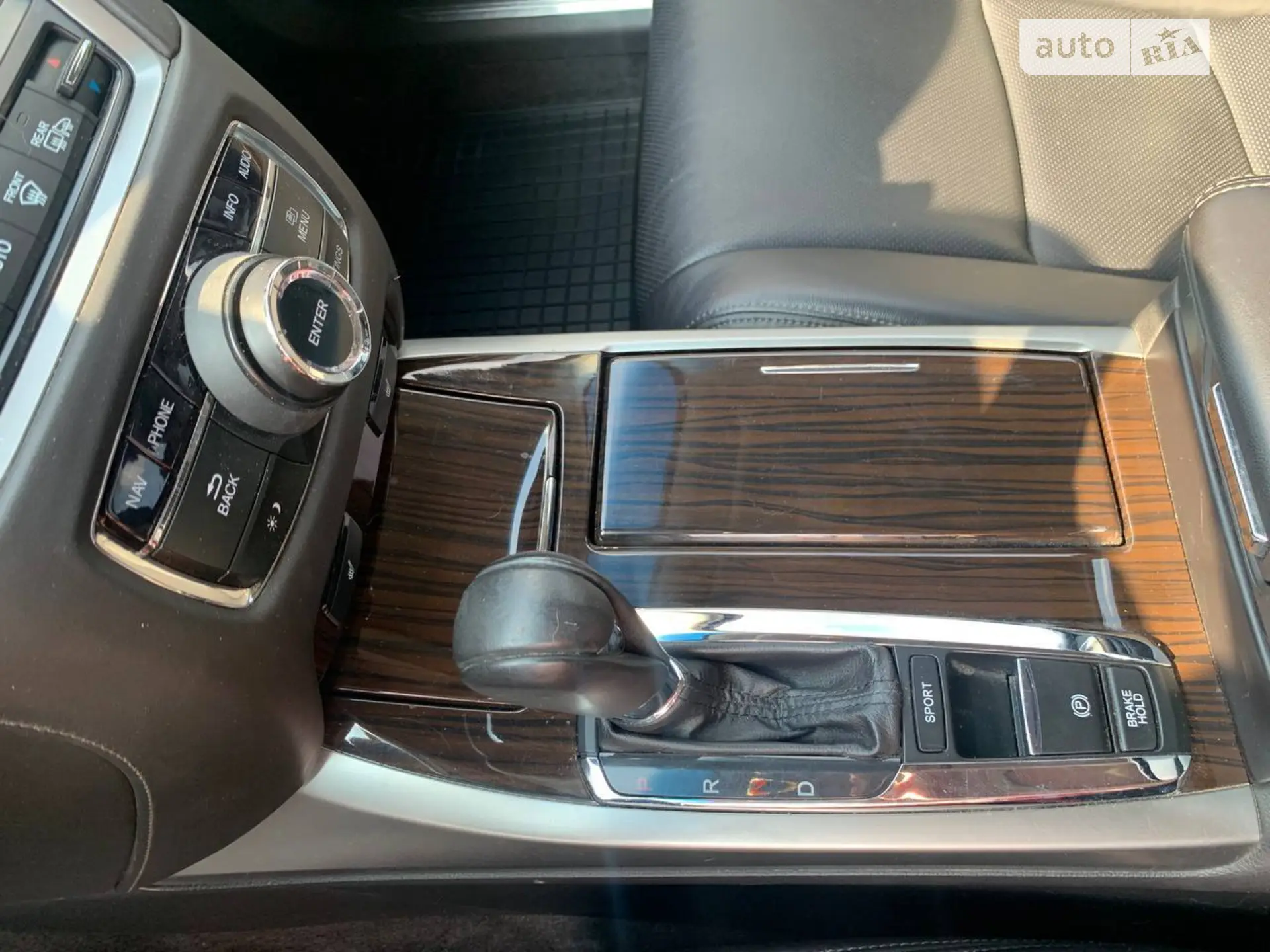 2013 Acura RLX - мініатюра 16