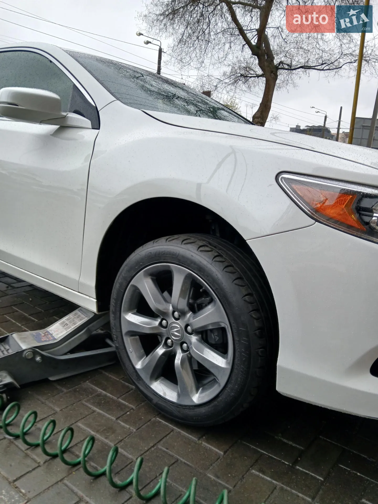2013 Acura RLX - мініатюра 3