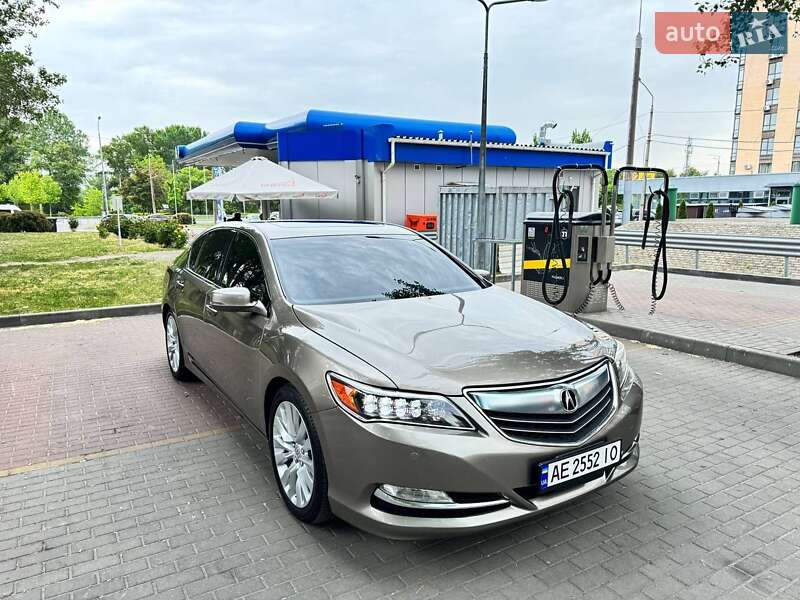 Acura RLX 2013