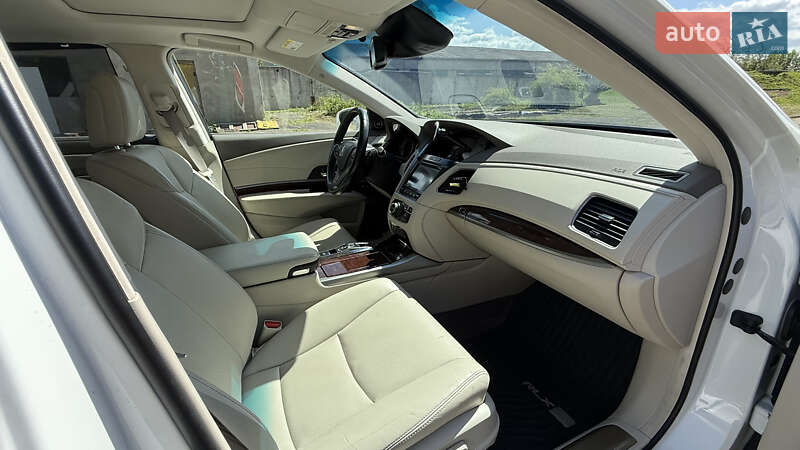 Седан Acura RLX 2015 в Ровно