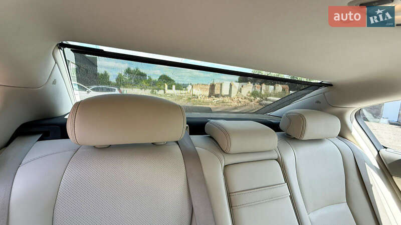 Седан Acura RLX 2015 в Рівному