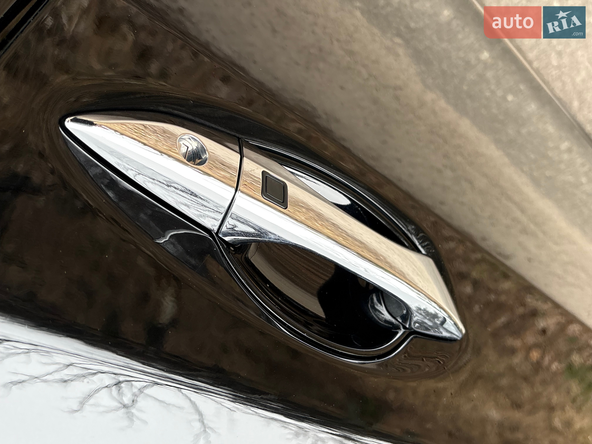 2018 Acura RLX - мініатюра 16