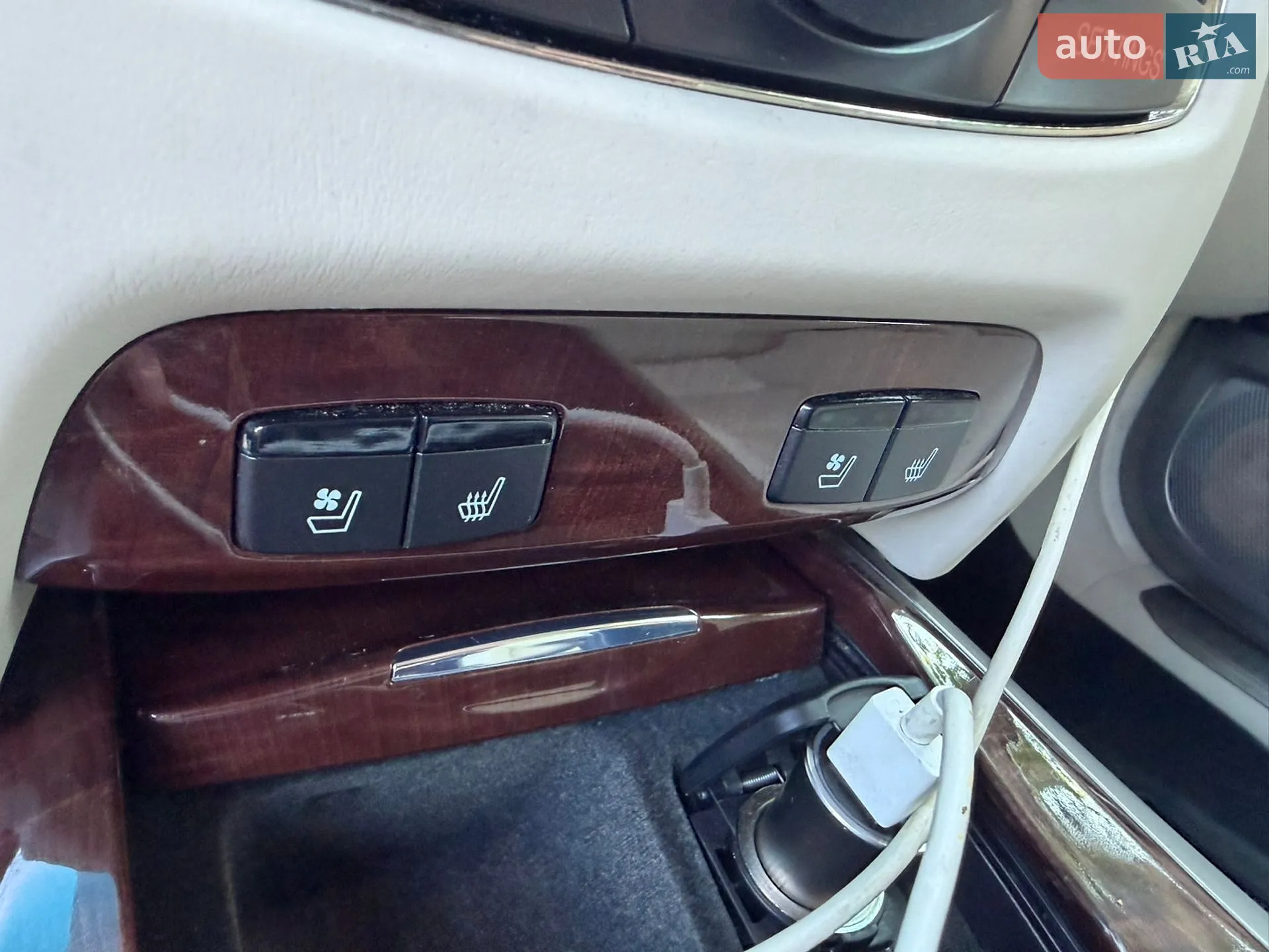 2013 Acura RLX - мініатюра 21
