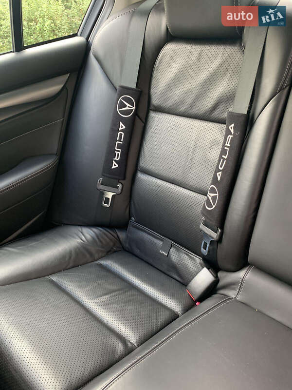 Седан Acura TL 2013 в Івано-Франківську