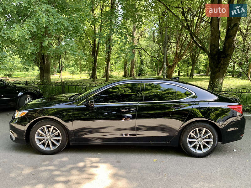 Седан Acura TLX 2017 в Киеве