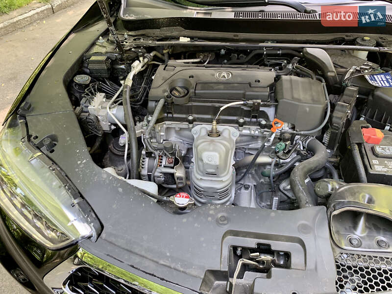 Седан Acura TLX 2017 в Киеве