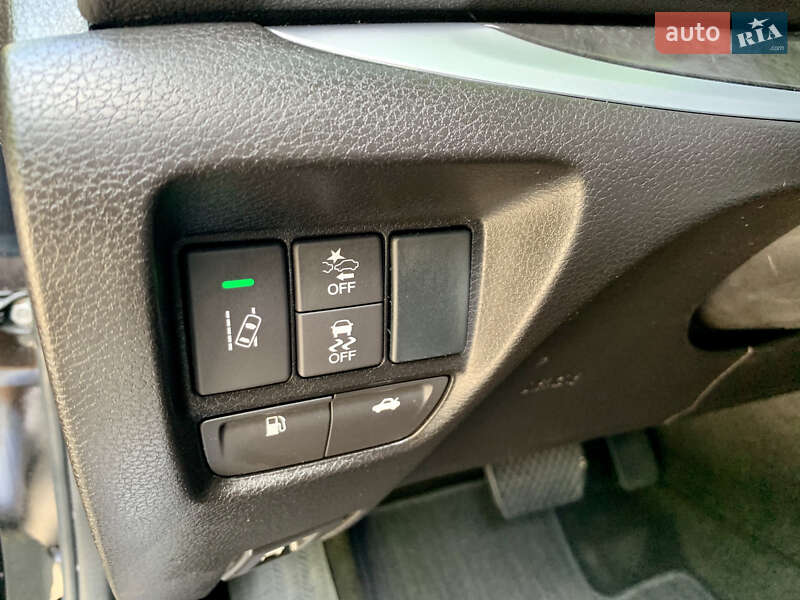 Седан Acura TLX 2017 в Киеве