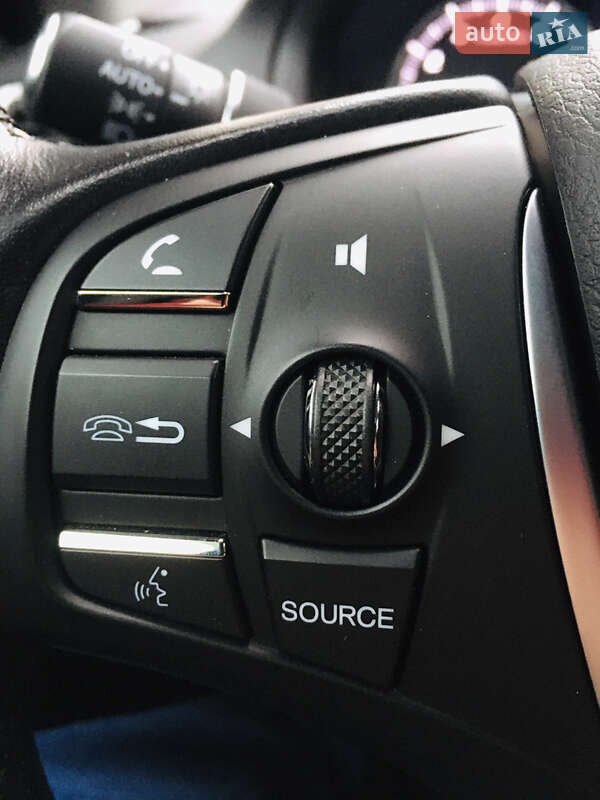 Седан Acura TLX 2018 в Львове