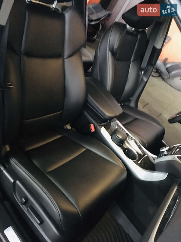 Седан Acura TLX 2018 в Львове