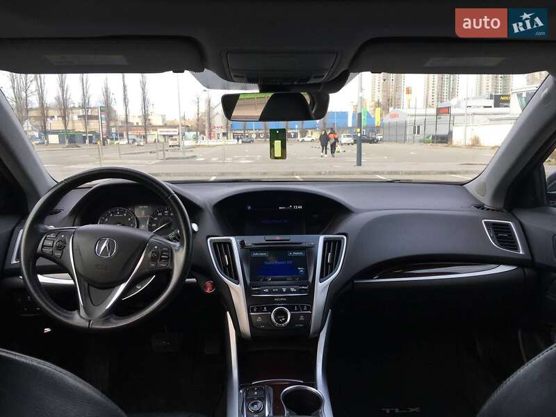Седан Acura TLX 2016 в Киеве