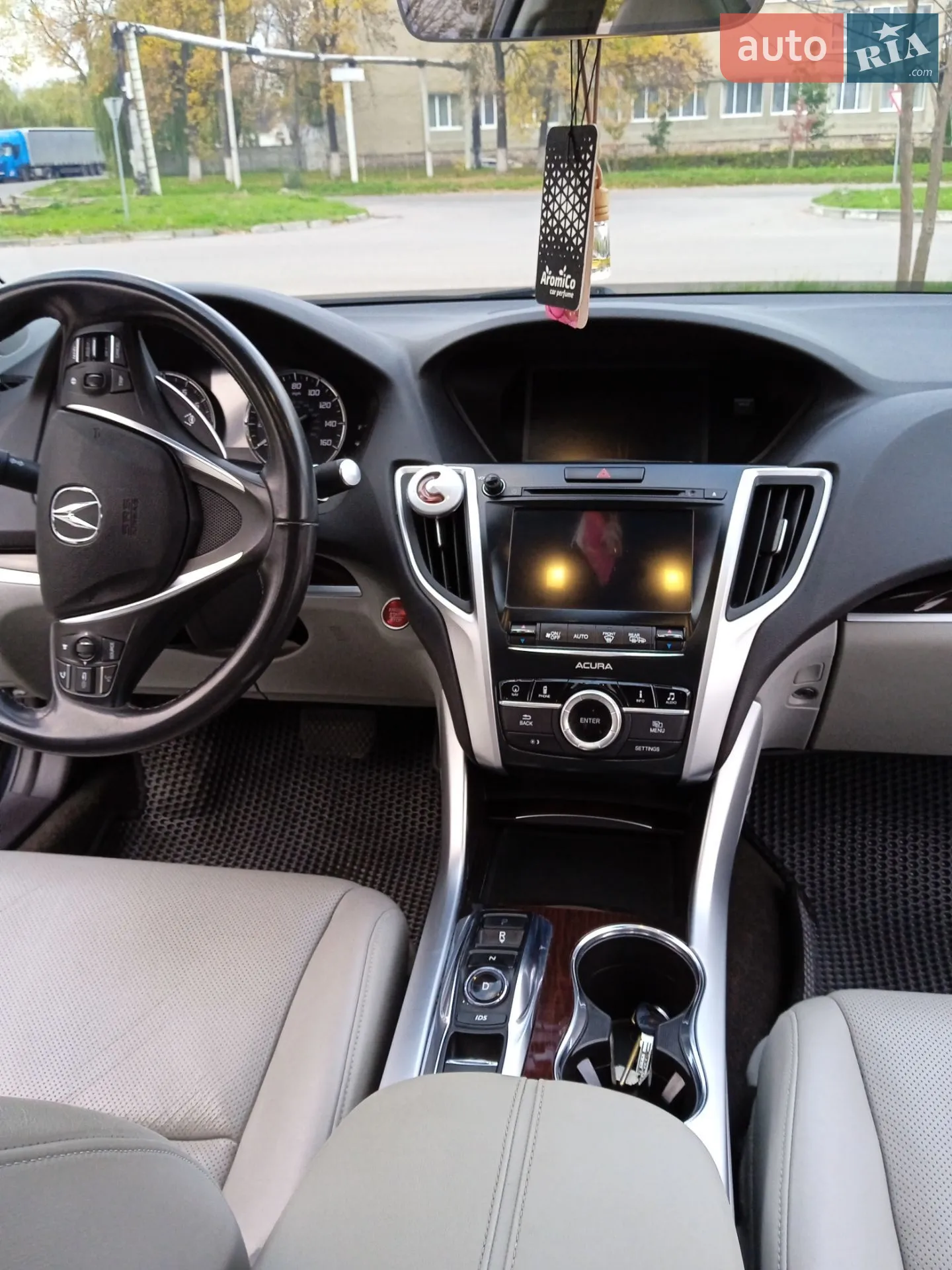 2015 Acura TLX - мініатюра 8