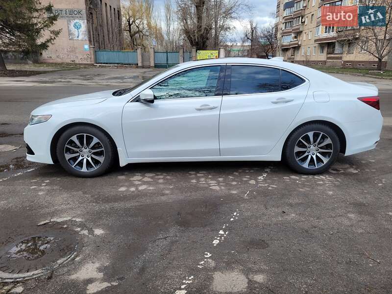 Седан Acura TLX 2015 в Кривом Роге