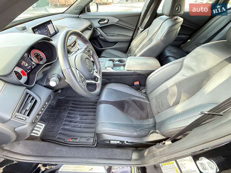Седан Acura TLX 2022 в Киеве