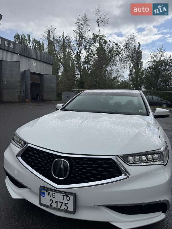 Acura TLX 2019