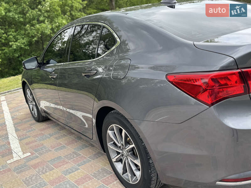 Седан Acura TLX 2018 в Тернополі