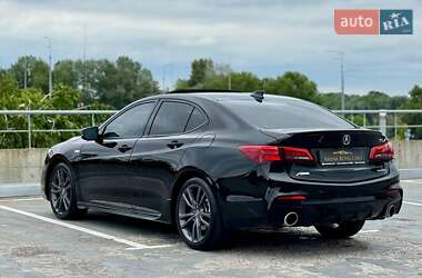 Седан Acura TLX 2018 в 