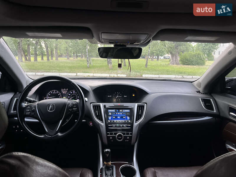 Седан Acura TLX 2016 в Кременчуці