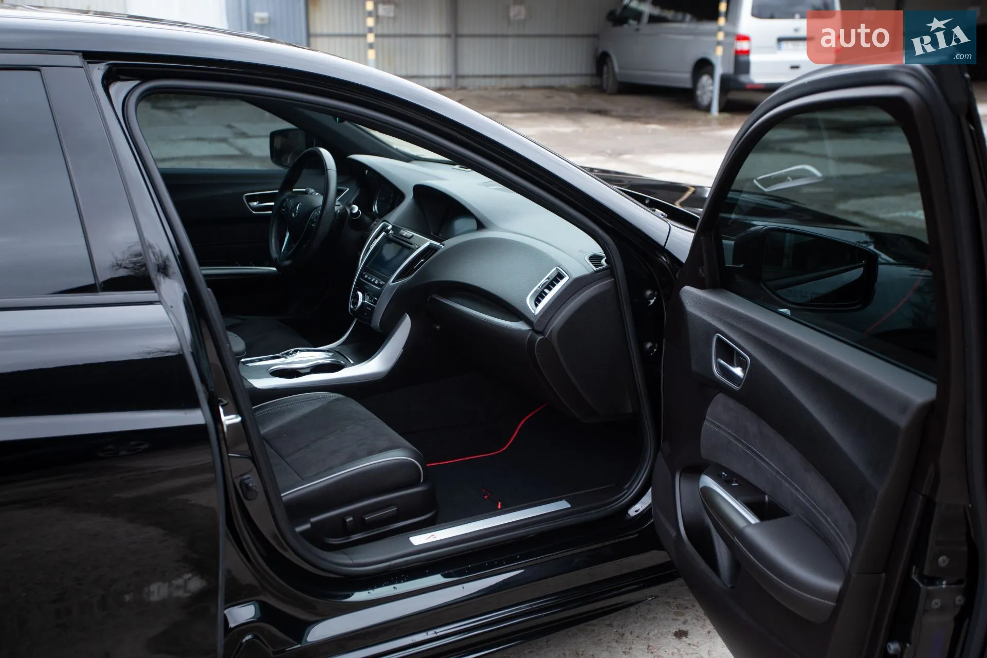 2018 Acura TLX - мініатюра 13