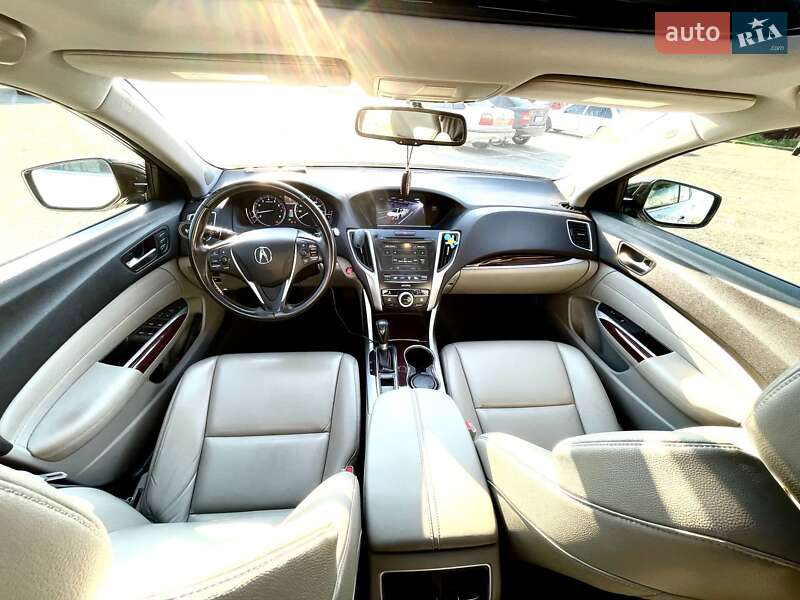 Седан Acura TLX 2015 в Киеве