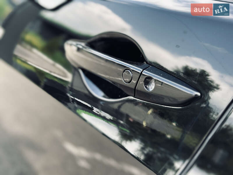 Седан Acura TLX 2017 в Кременчуге