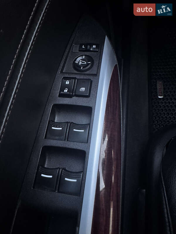 Седан Acura TLX 2015 в Каменец-Подольском