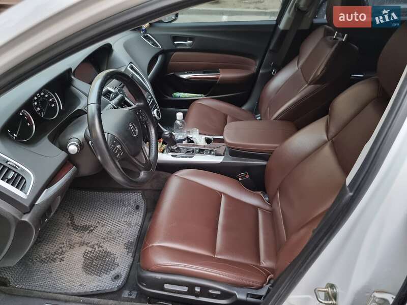 Седан Acura TLX 2016 в Тернополі