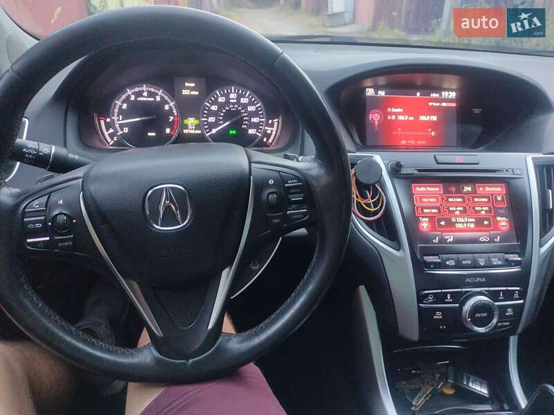 Седан Acura TLX 2015 в Луцьку