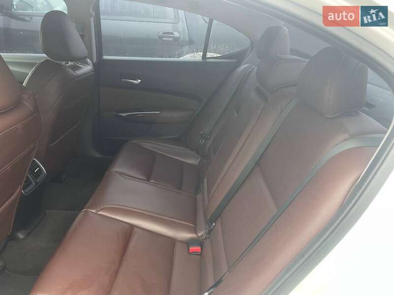 Седан Acura TLX 2015 в Гостомеле