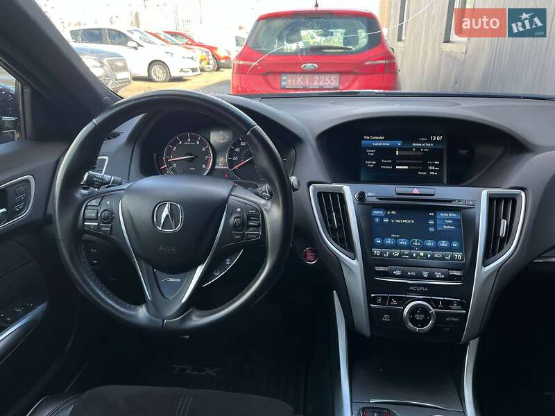Седан Acura TLX 2018 в Києві