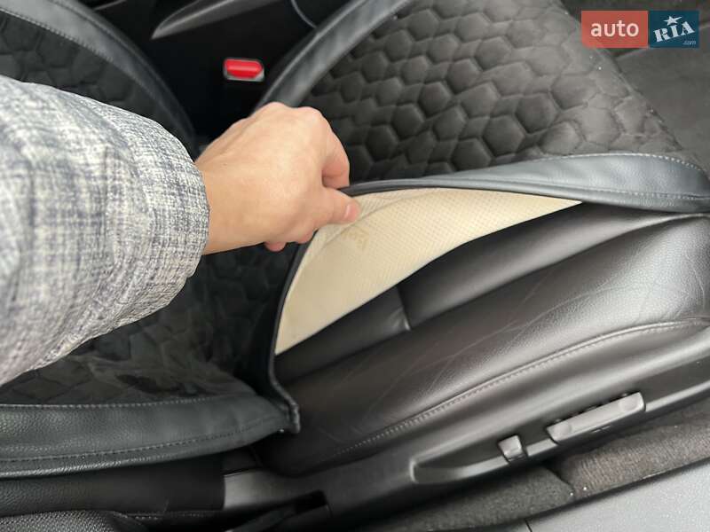 Седан Acura TLX 2016 в Киеве