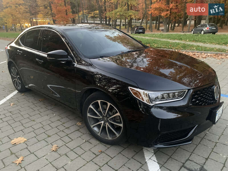 Седан Acura TLX 2019 в Львове